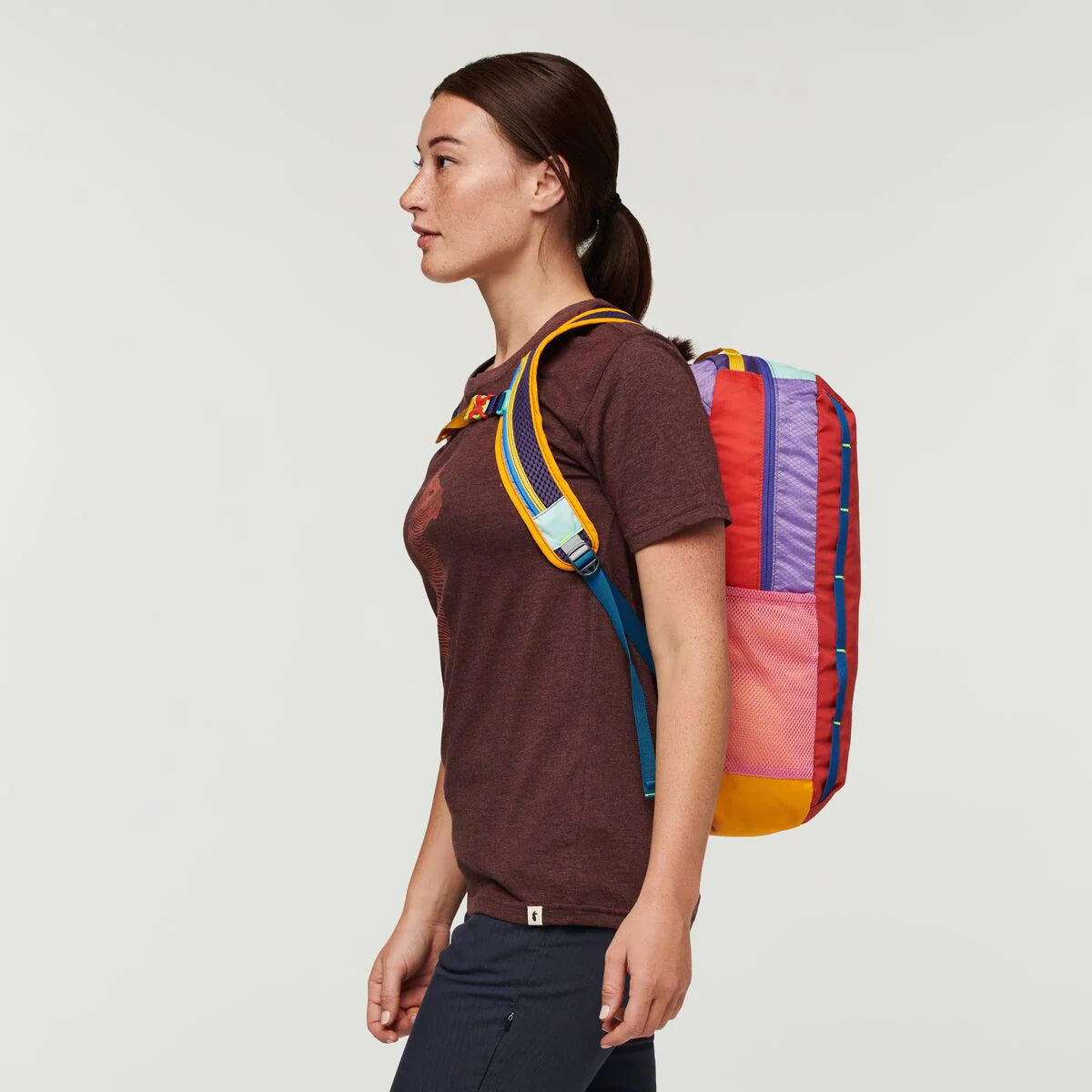 Batac 16L Backpack - Del Dia - Mutli/Grey/Red