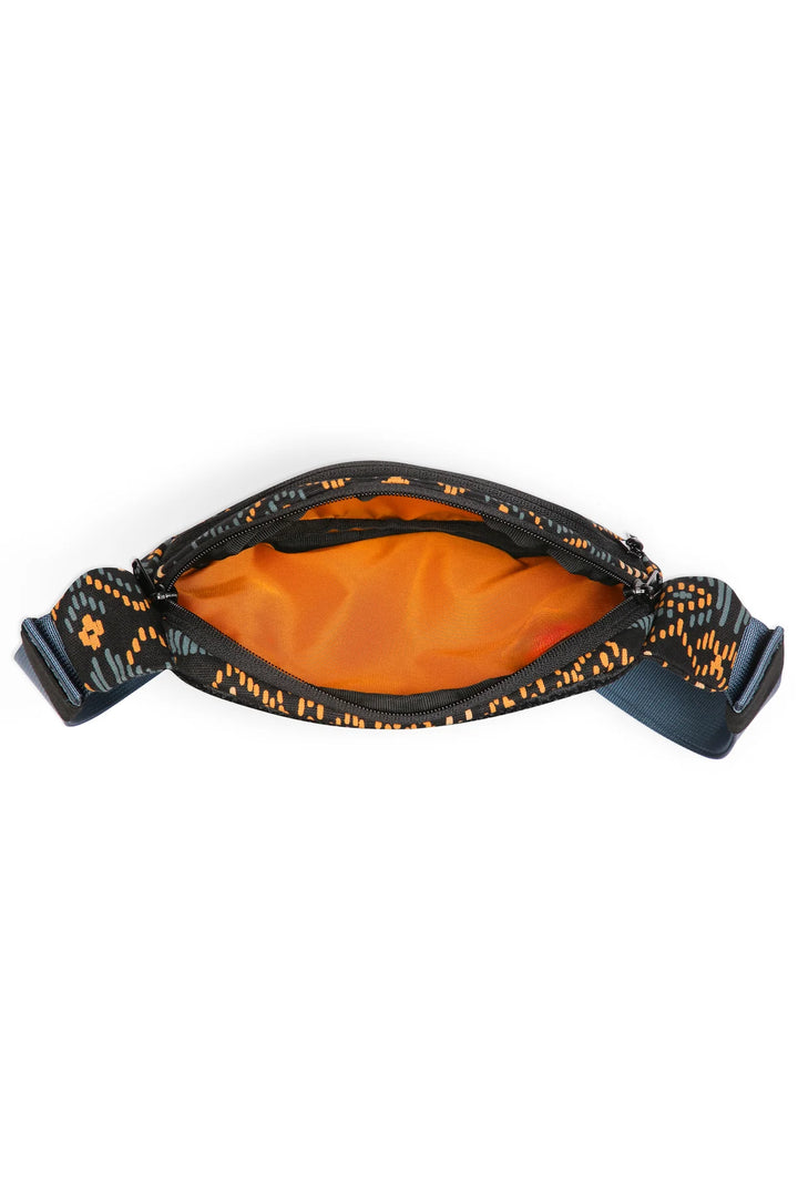 Canvas Spectator Bag - Chalet Holiday