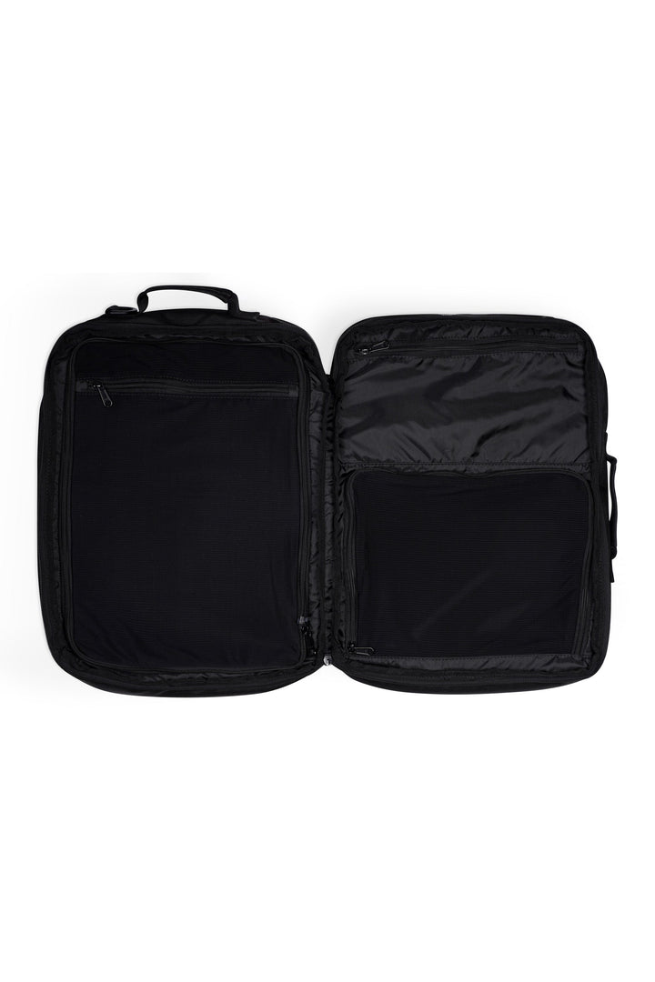 KAVU Hillock Hauler Travel Rucksack in Raven