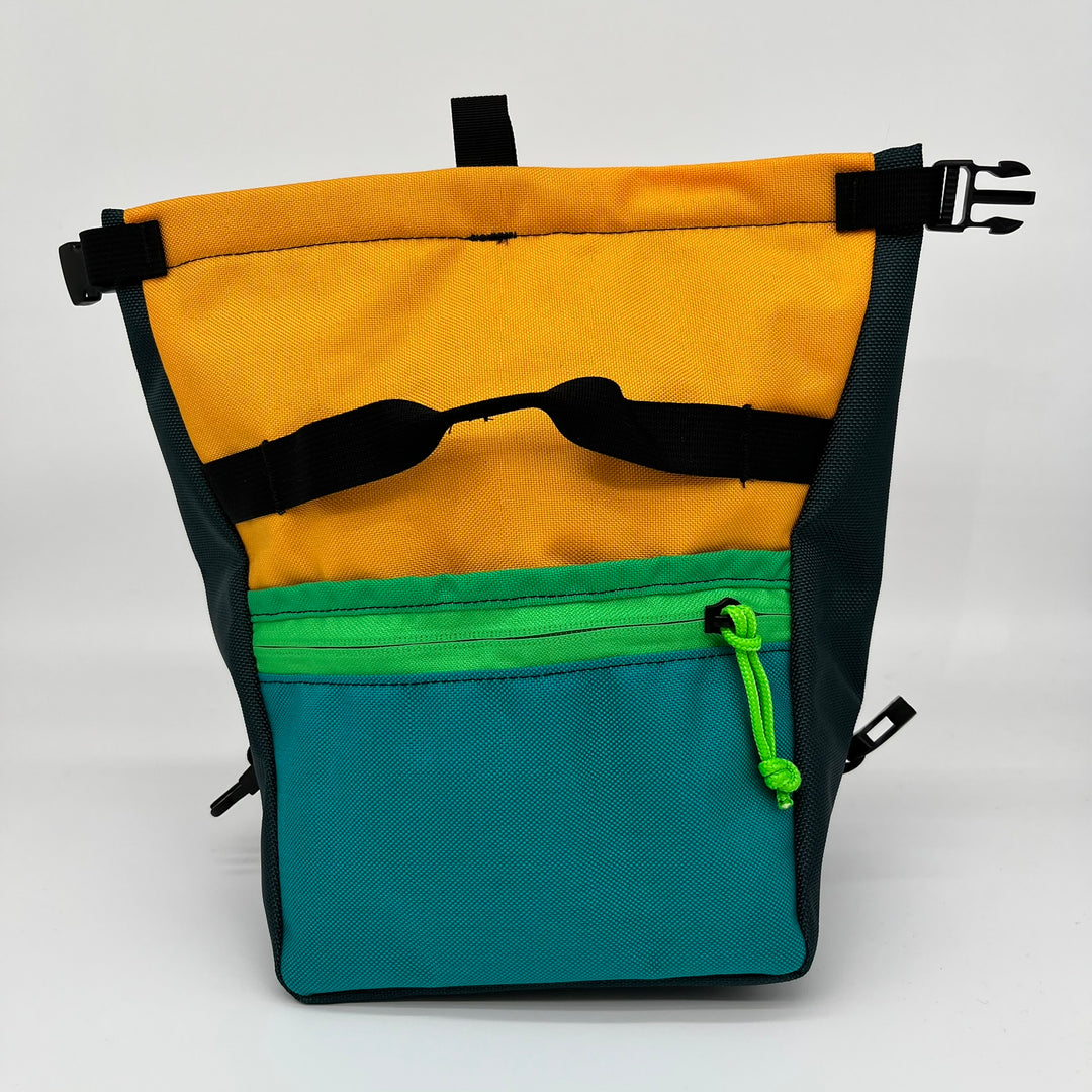 Deluxe Lunch Bag Chalk Bucket