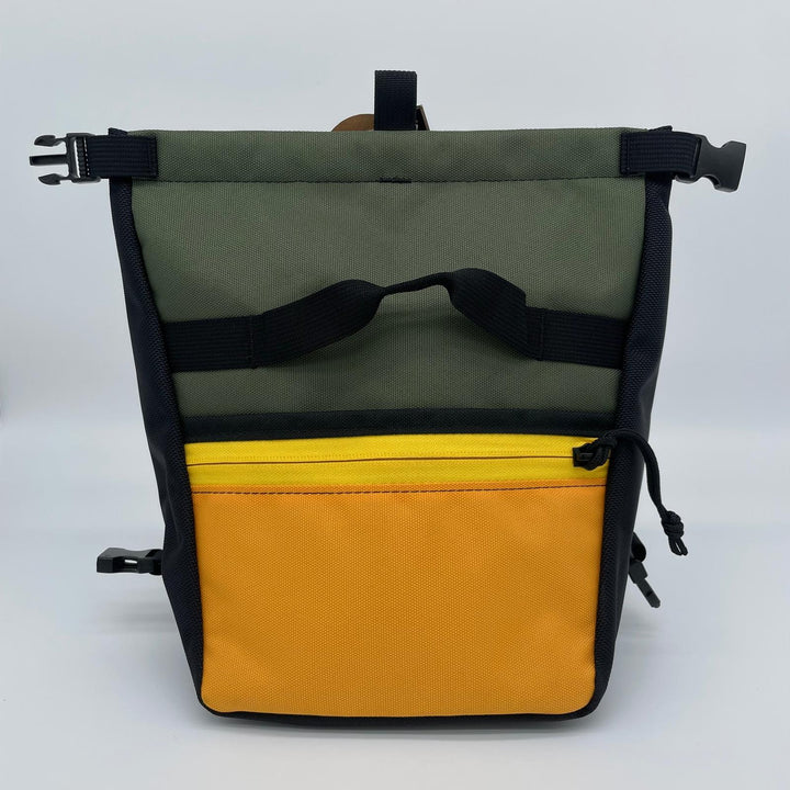 Deluxe Lunch Bag Chalk Bucket