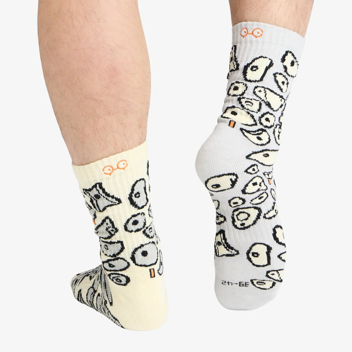 Rock Socks Spray Wall