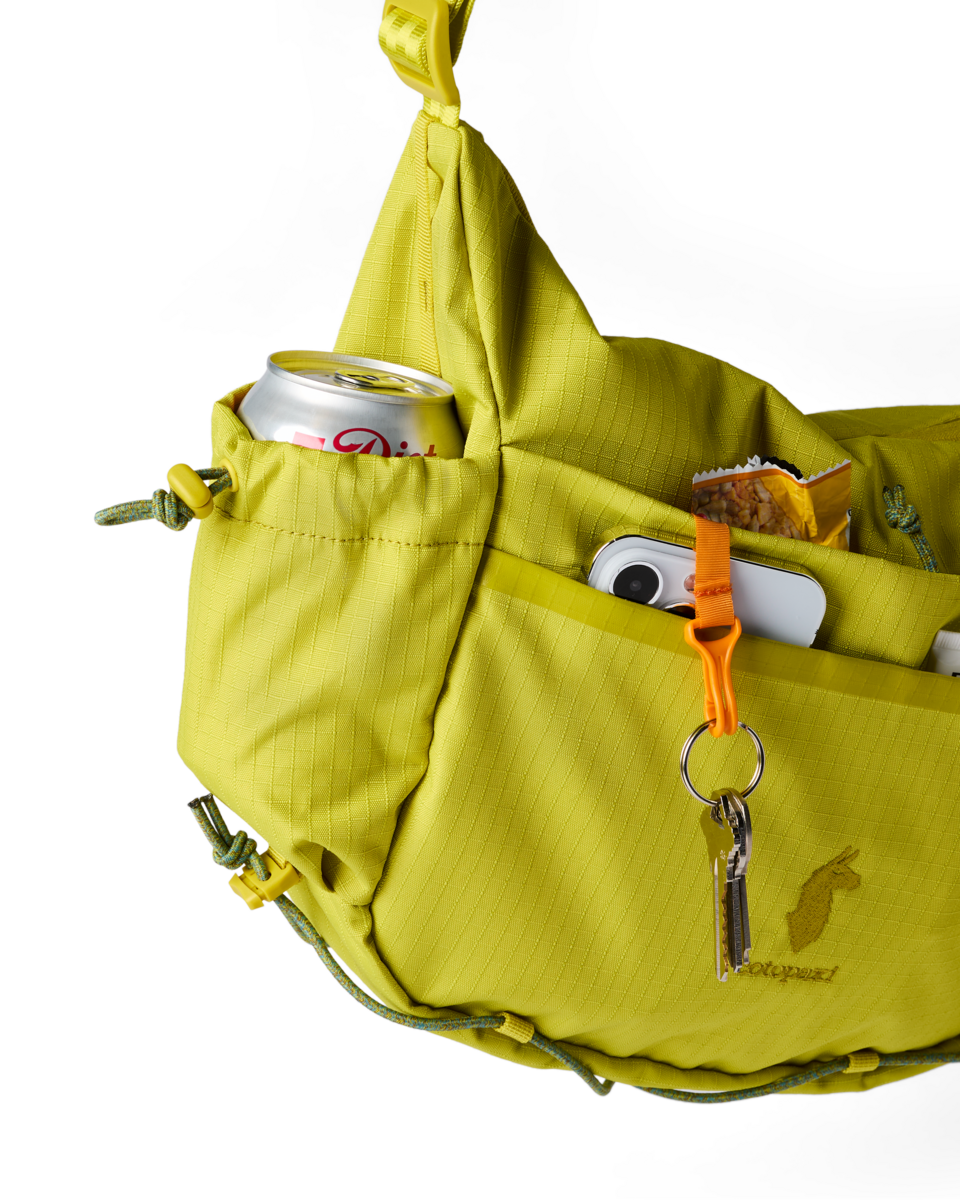 Cotopaxi Viaje 9L Shoulder Bag in Citron