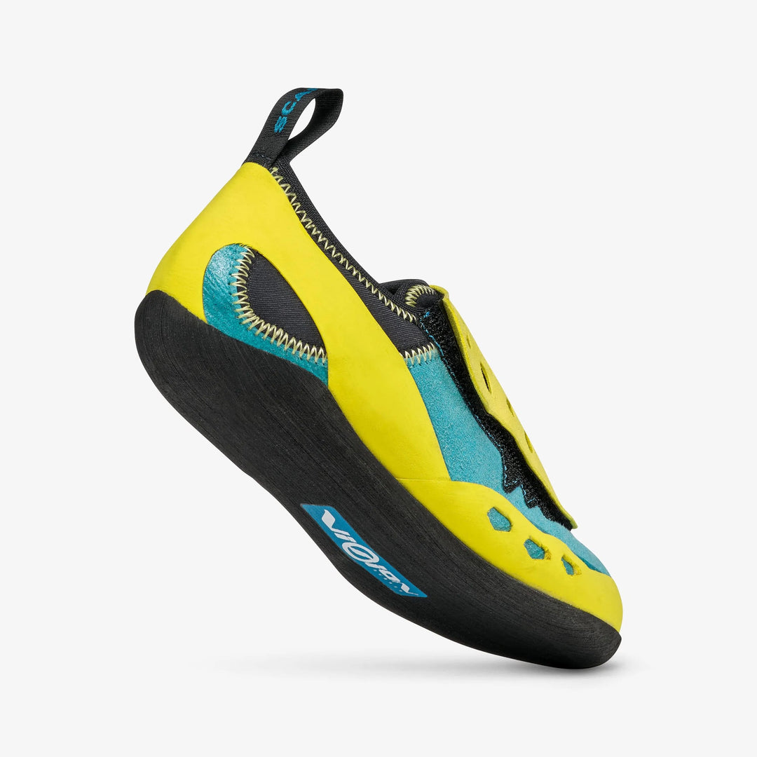 Scarpa Piki J kids climbing shoe, top down view